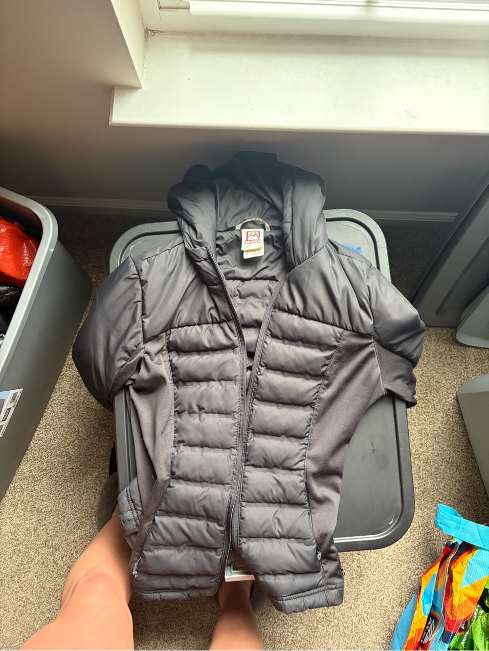 Womenβs Quilted Hooded Jacket - Black